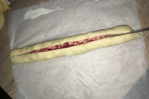 Desert cozonac Coronita cu zmeura