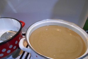 Turte cu julfa si nuci, sau Pelincile (Maicii) Domnului