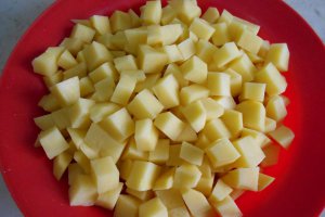 Supa de legume, cu sunca taraneasca afumata