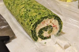Rulada aperitiv cu spanac