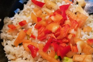 Salata italiana de ton si orez