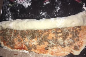Melcisori aperitiv cu carne tocata