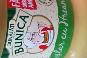 Salata de pui cu ciuperci si porumb in straturi