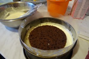 Desert tort entremet cu gem de zmeura