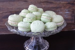 Desert Macarons si 7 ani de Bucataras