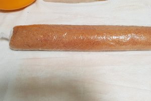 Aperitiv rulada cu sfecla rosie