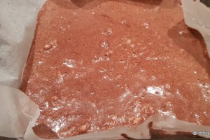 Desert prajitura cu crema de mascarpone si fructe de padure (sans gluten, low carb)