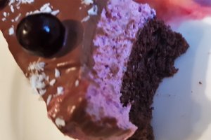 Desert prajitura cu crema de mascarpone si fructe de padure (sans gluten, low carb)