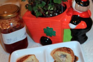 Aperitiv bulete de cartofi cu cașcaval, pudra de trufe si bacon