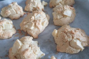 Desert biscuiti cu mere