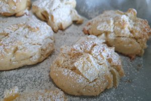 Desert biscuiti cu mere
