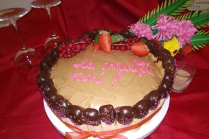 Desert tort cu mousse de portocale si spuma de ciocolata