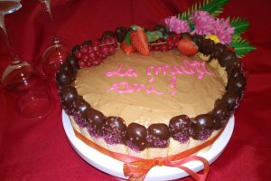 Desert tort cu mousse de portocale si spuma de ciocolata