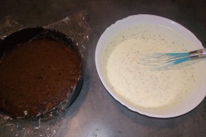 Desert tort cu mousse de portocale si spuma de ciocolata