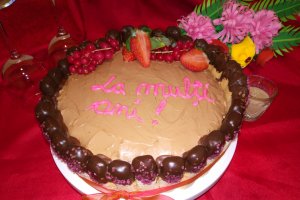 Desert tort cu mousse de portocale si spuma de ciocolata