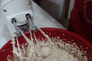 Desert prajitura cu crema fina de nuca
