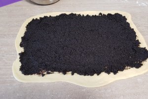Desert cozonaci cu aluat oparit umpluti cu nuca, mac si rahat