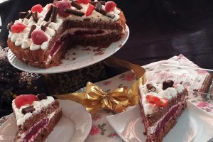 Desert tort cu jeleu de fructe cu mascarpone