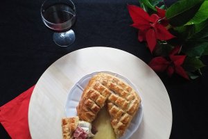 Aperitiv branza L'ortolan cu jambon in foietaj