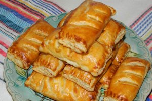 Aperitiv pateuri cu cascaval
