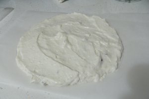 Desert tort cu ananas, nuca de cocos si mandarine
