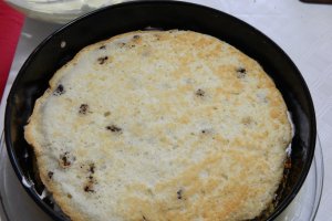 Desert tort cu ananas, nuca de cocos si mandarine