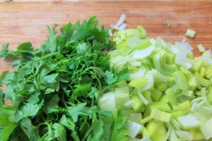 Salata de vinete cu praz si patrunjel