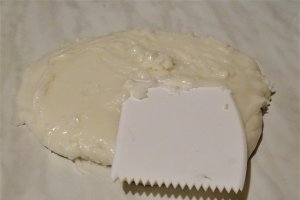 Fondant cu sirop de glucoza