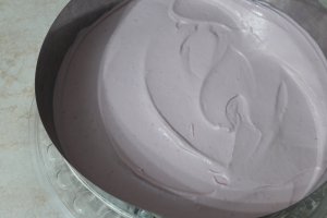 Desert tort cu zmeura, ciocolata si mascarpone