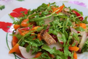 Salata de rucola cu friptura de porc