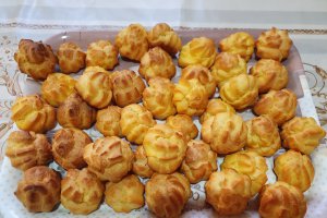 Desert choux a la creme