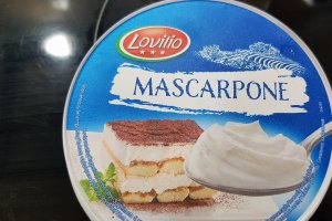 Aperitiv oua rusesti cu caviar
