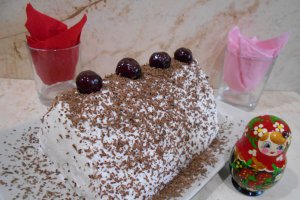 Desert Cusma lui Guguta, din clatite si frisca