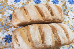 Franzele cu bere neagra, faina integrala si chimen