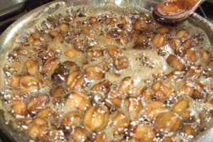 Bucatarasul copiilor - Dulceata de nuci verzi