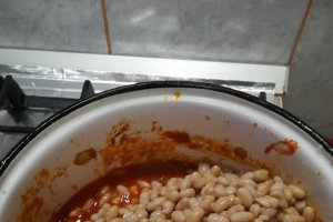 Fasole cu carnati