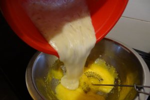 Desert tort cu mousse de banane