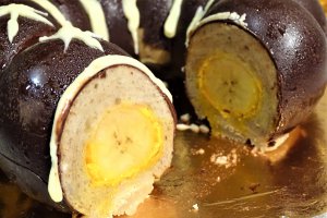 Desert tort cu mousse de banane