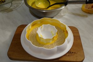 Desert tort cu mousse de piersici
