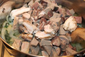 Tocanita din organe de miel