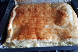 Placinta cu branza