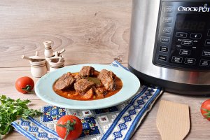 Tocanita de vita la Multicooker Express cu gatire sub presiune
