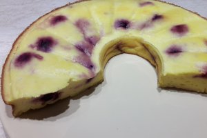 Desert prajitura cu branza si cirese