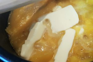 Unt din mango cu seminte de chia (fara zahar adaugat)