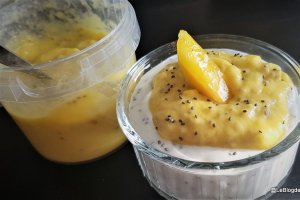 Unt din mango cu seminte de chia (fara zahar adaugat)