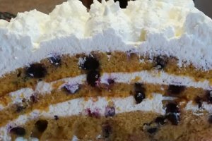 Desert prajitura cu dovleac, crema de frisca si mascarpone
