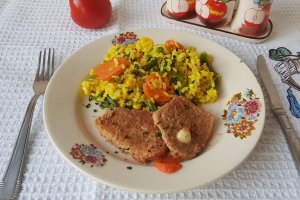 Friptura de porc cu legume si orez