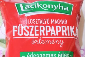 Ciorba de porc cu leustean, mazare si fasole verde