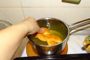 Desert mucenici moldovenesti cu fanta, de post