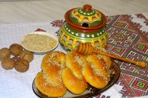 Desert mucenici moldovenesti cu fanta, de post